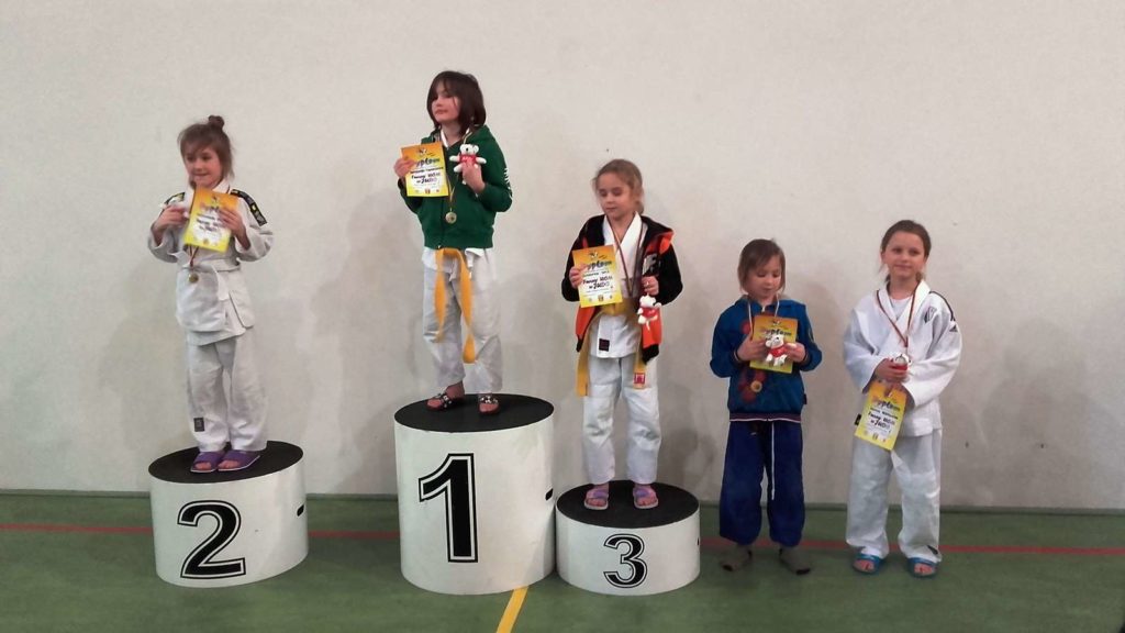 Basia Twarowska I, Hania Rostkowska V