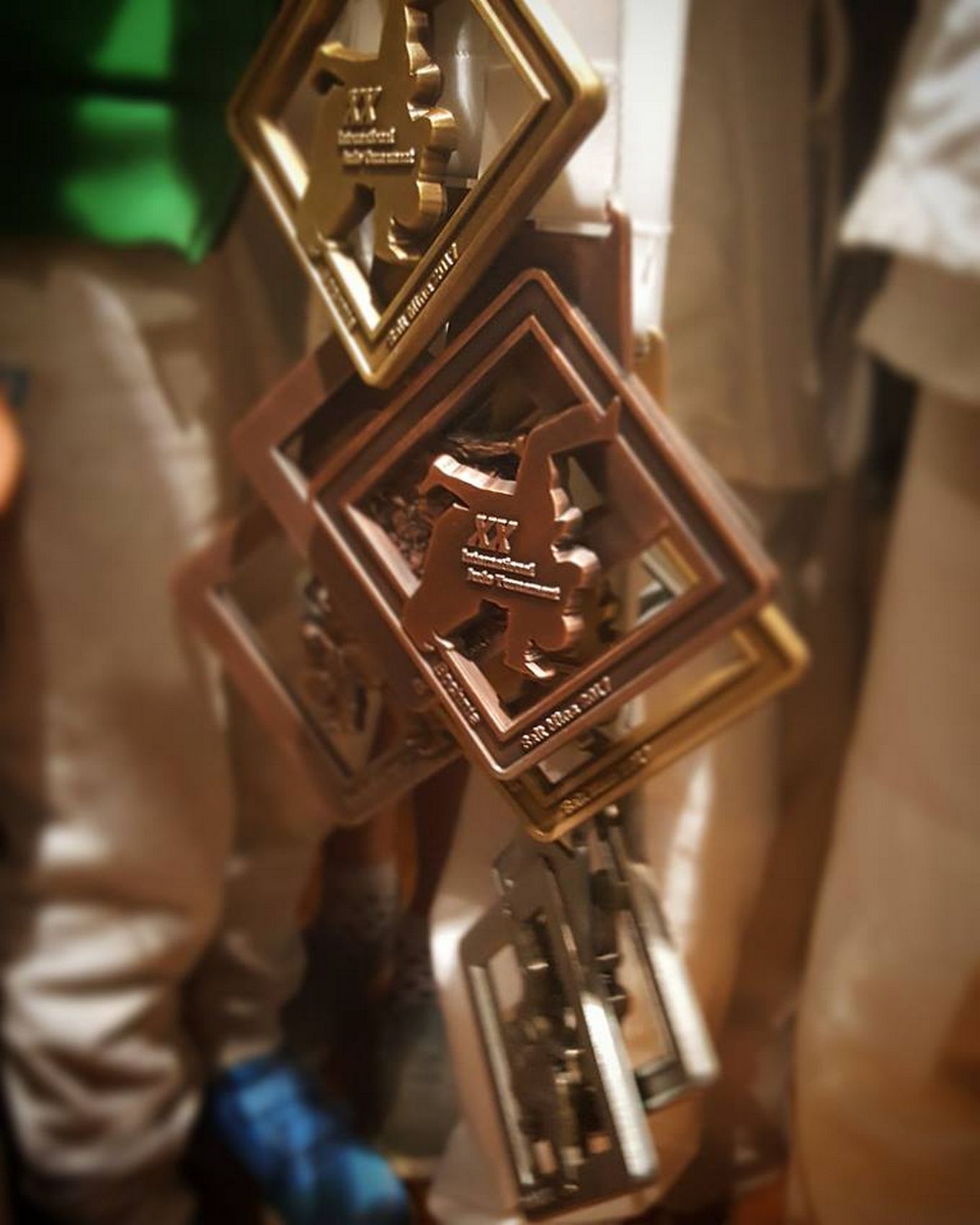 10 medali wywiezionych z kopalni (4)